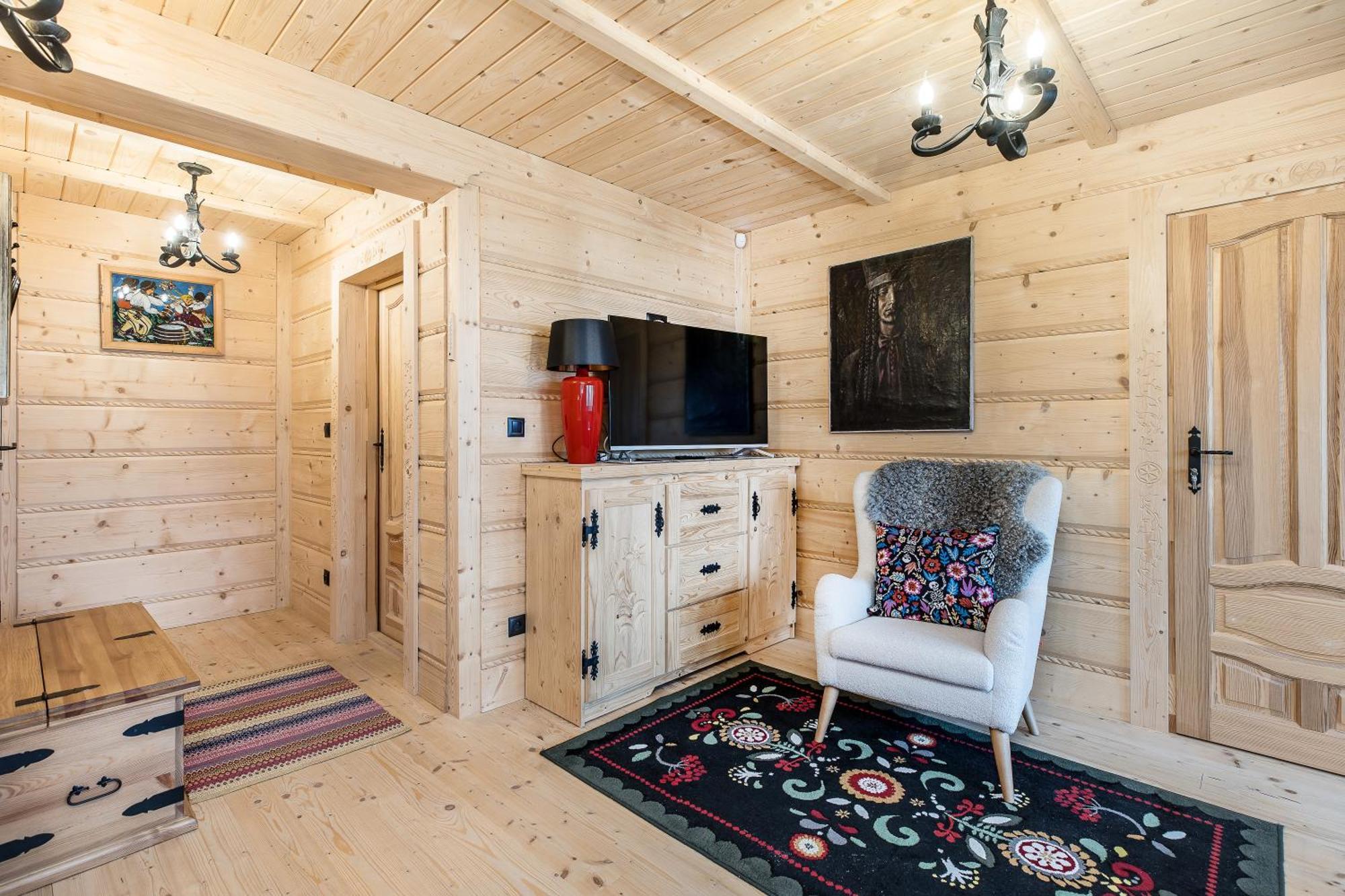 Willa Cizemka- Sauna, Teznia Solankowa ブコビナ・タトシャンスカ エクステリア 写真