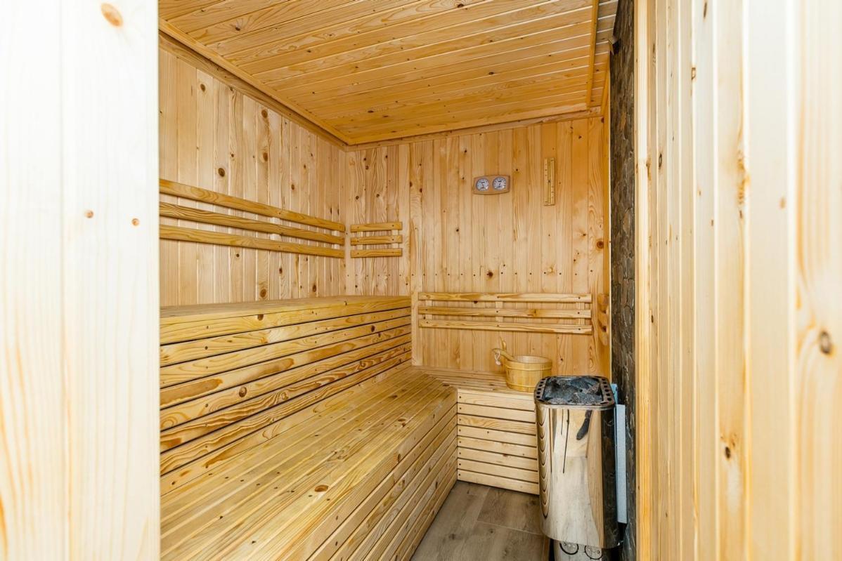 Willa Cizemka- Sauna, Teznia Solankowa ブコビナ・タトシャンスカ エクステリア 写真